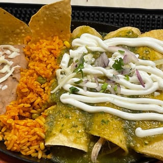 Enchiladas de Pollo